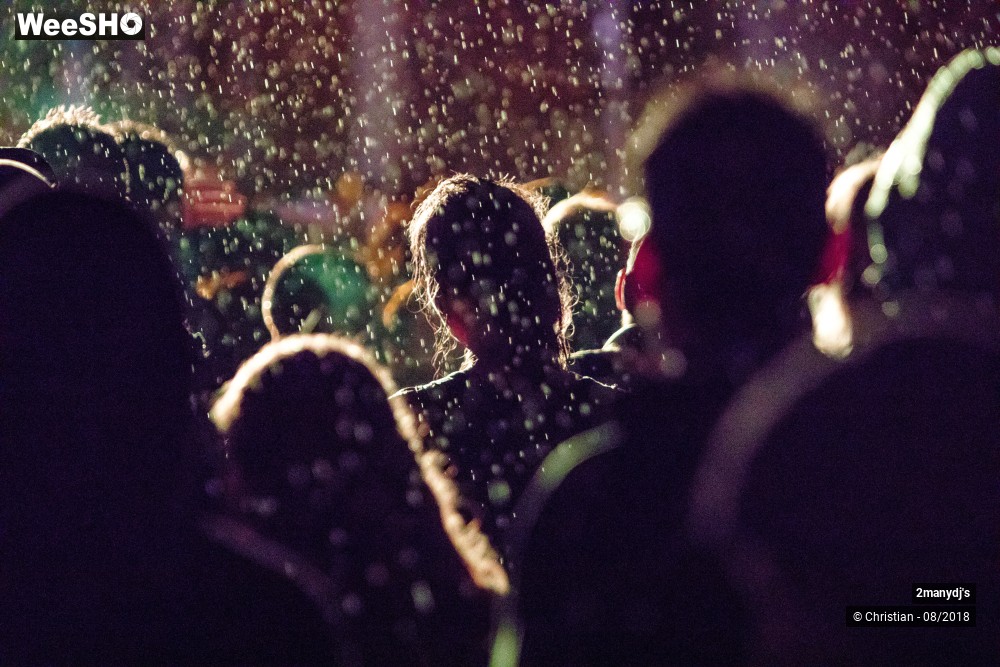 12/18 photos du spectacle 2manydj's