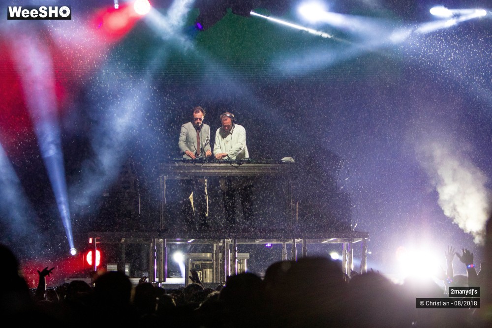 15/18 photos du spectacle 2manydj's