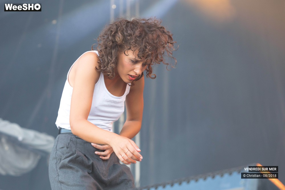 22/31 photos du spectacle Vendredi Sur Mer