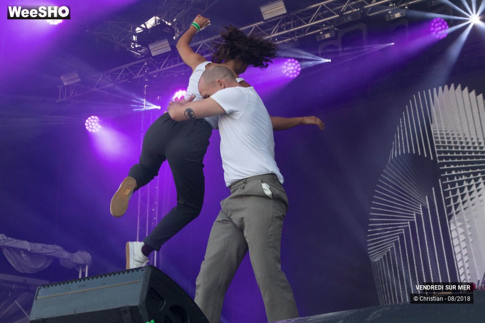 24/31 photos du spectacle Vendredi Sur Mer