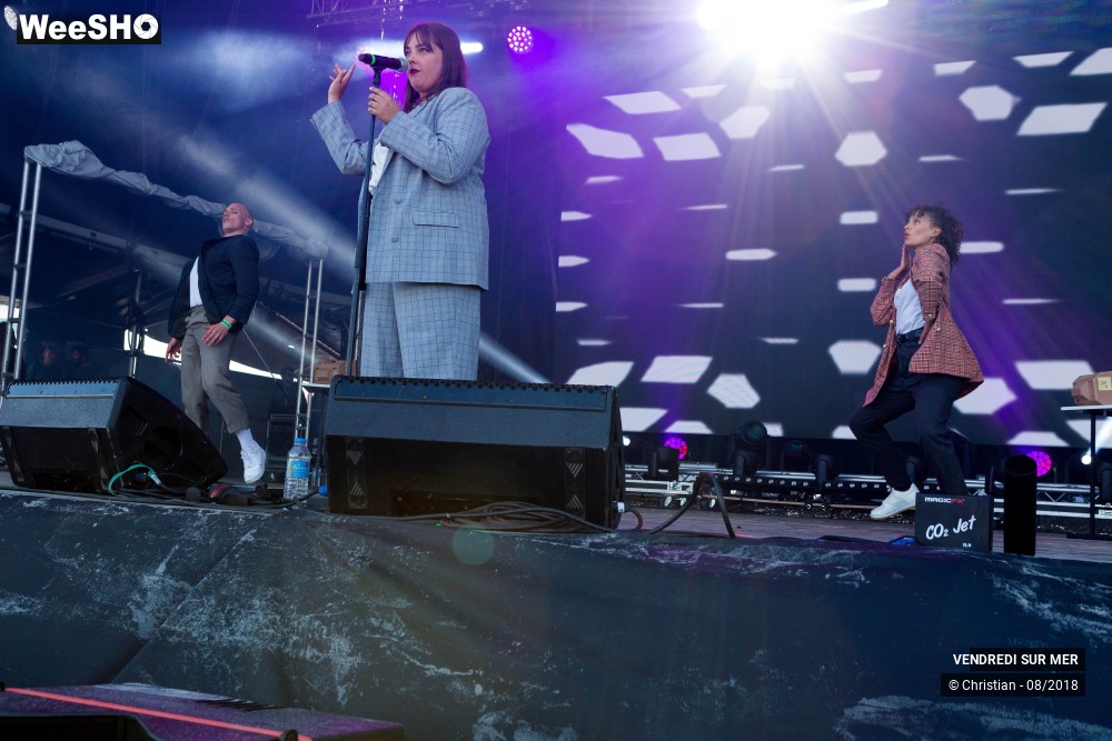 26/31 photos du spectacle Vendredi Sur Mer