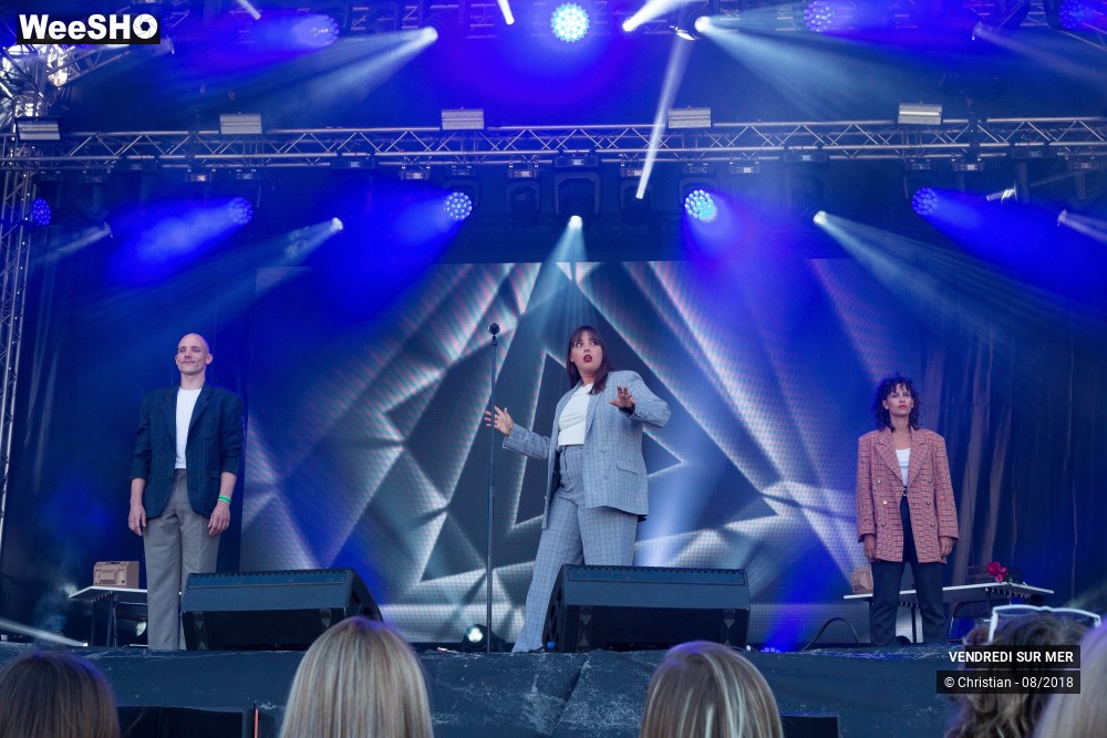 31/31 photos du spectacle Vendredi Sur Mer