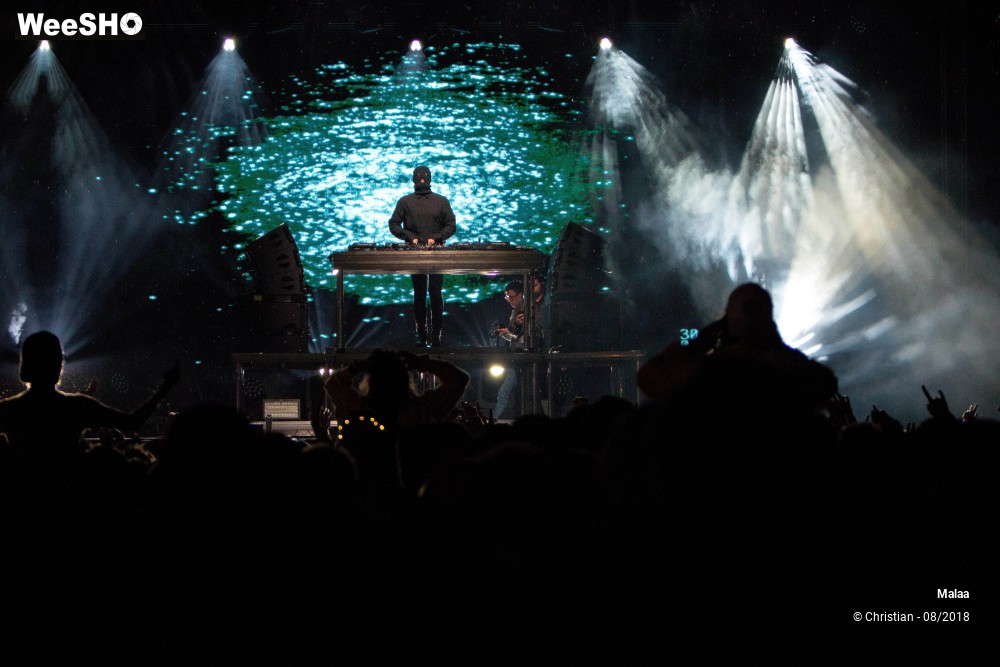 17/22 photos du spectacle Malaa