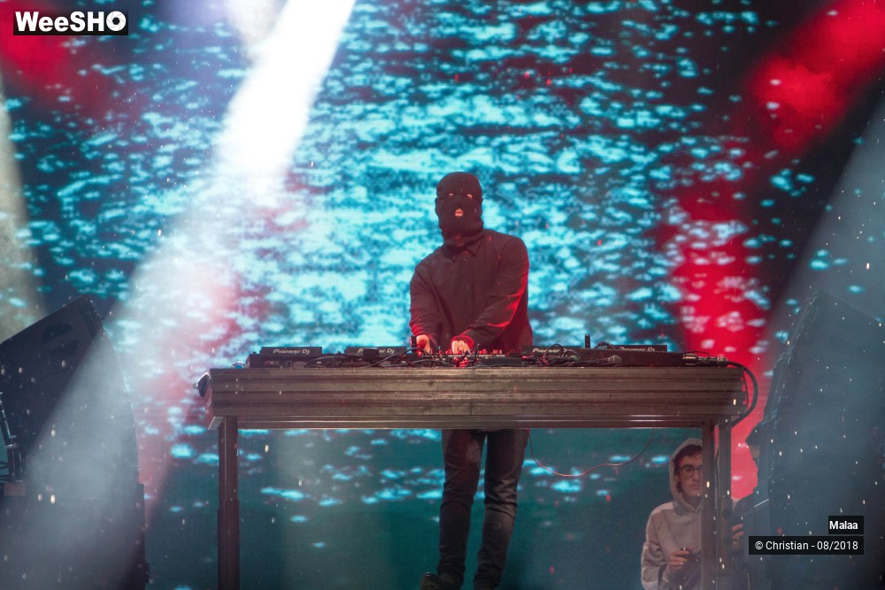 19/22 photos du spectacle Malaa