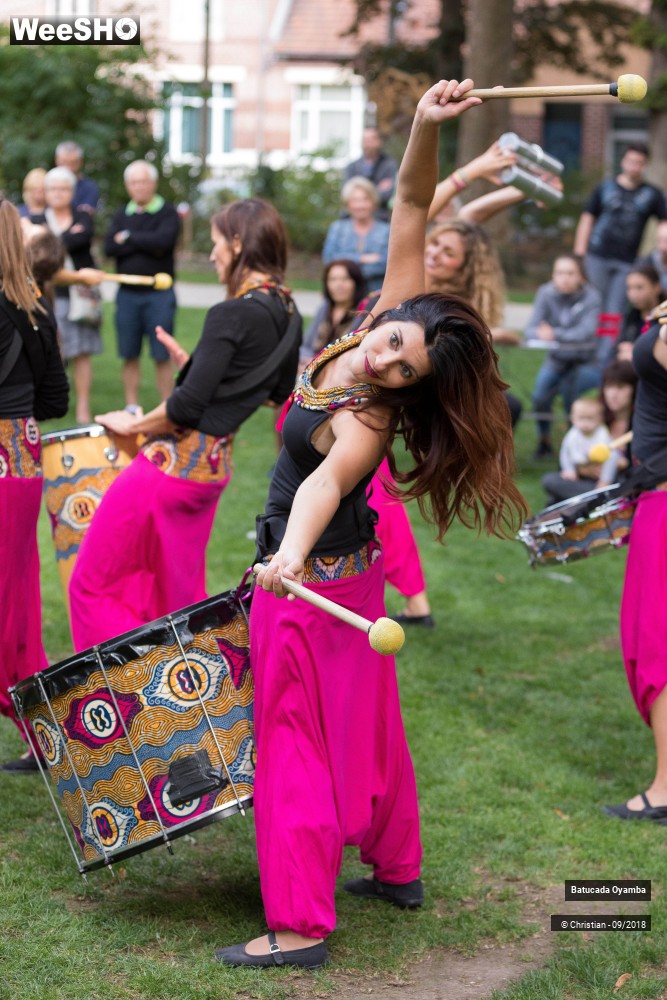 2/31 photos du spectacle La Batucada Oyamba