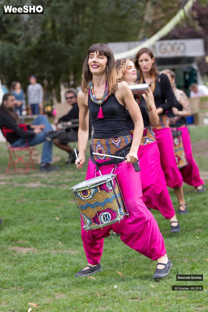 6/31 photos du spectacle La Batucada Oyamba