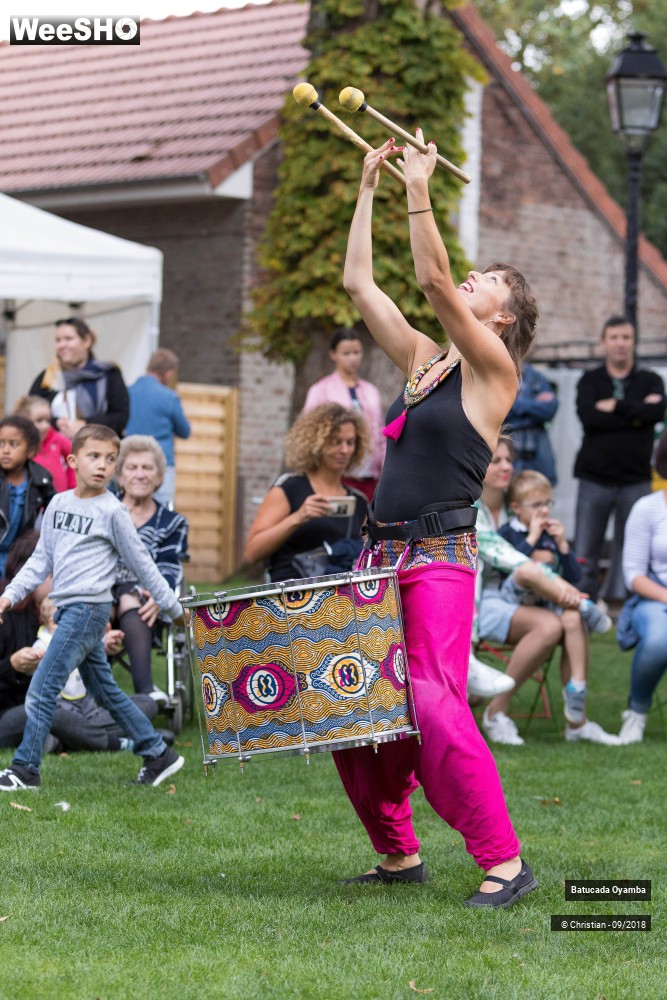 13/31 photos du spectacle La Batucada Oyamba