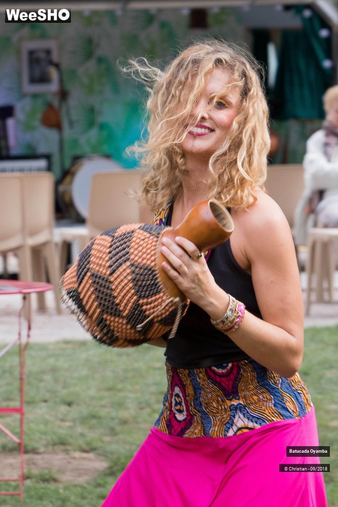 16/31 photos du spectacle La Batucada Oyamba