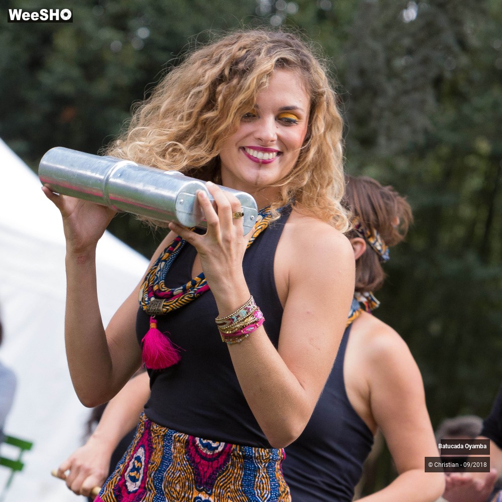 21/31 photos du spectacle La Batucada Oyamba
