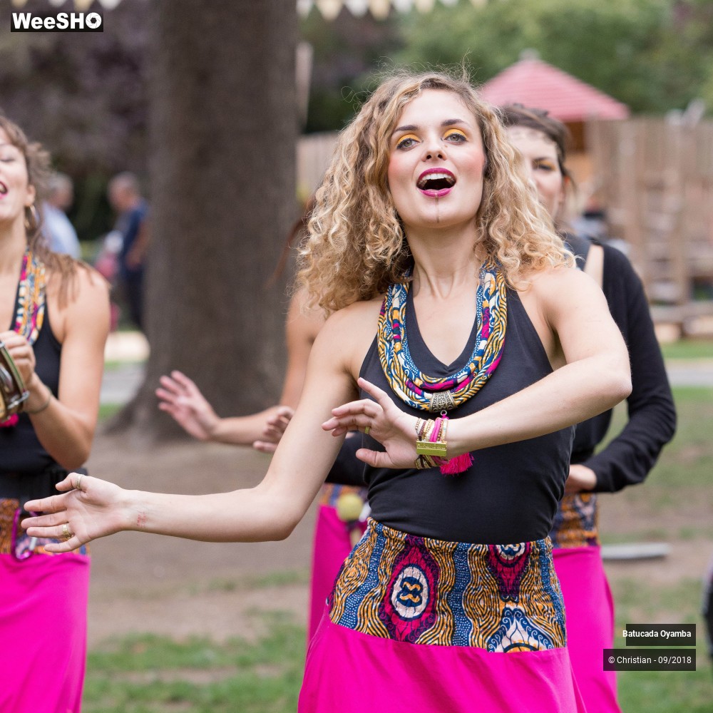 22/31 photos du spectacle La Batucada Oyamba