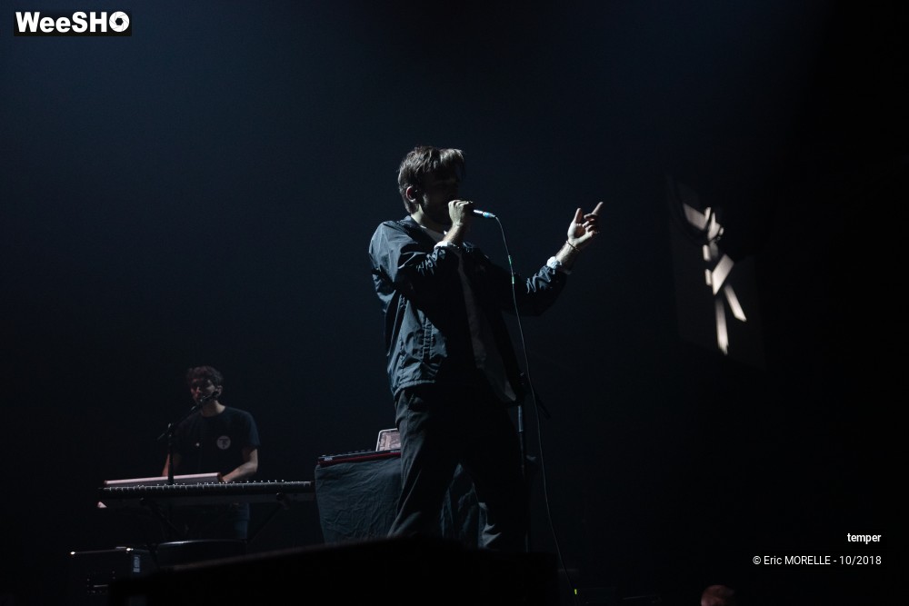 55/100 photos du spectacle temper