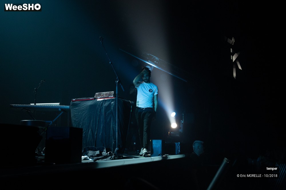 66/100 photos du spectacle temper
