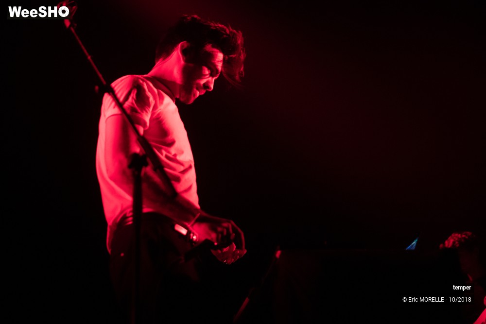 67/100 photos du spectacle temper