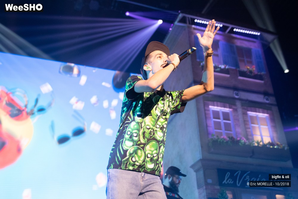56/100 photos du spectacle bigflo et oli