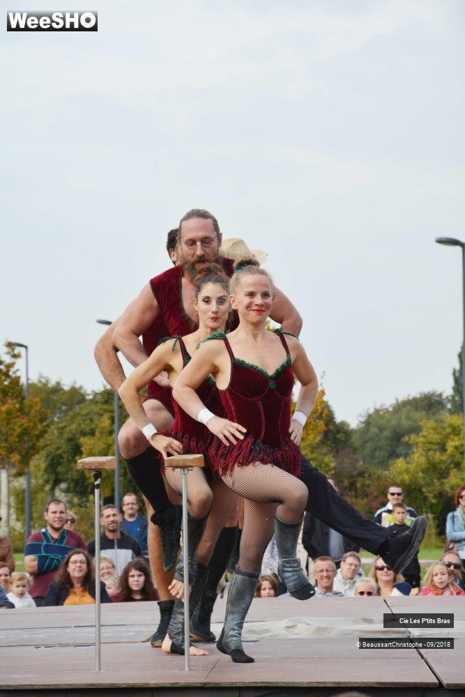 10/48 photos du spectacle L'Odeur de la Sciure