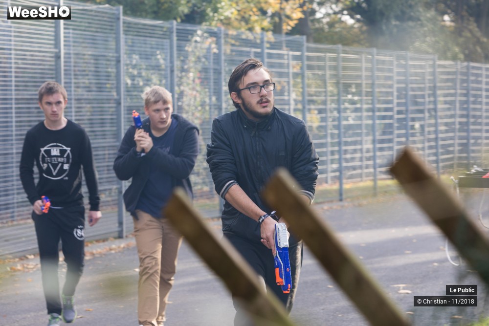 2/30 photos du spectacle TWOD : Le parcours extérieur 1