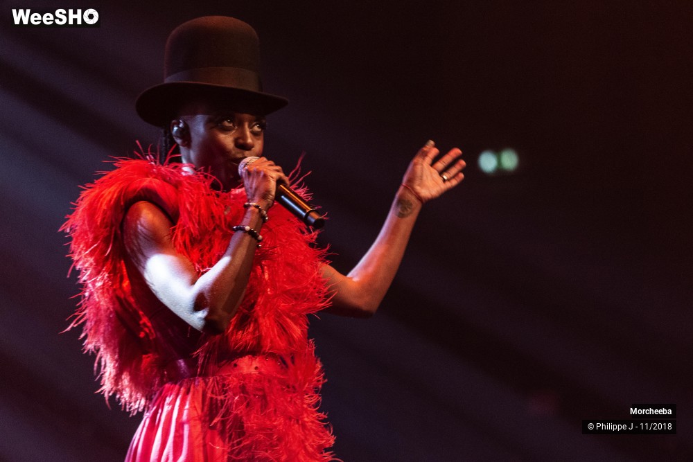 8/16 photos du spectacle Morcheeba