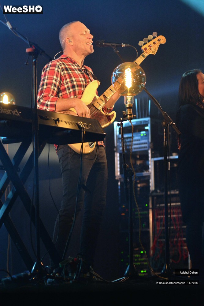 7/33 photos du spectacle Avishai Cohen