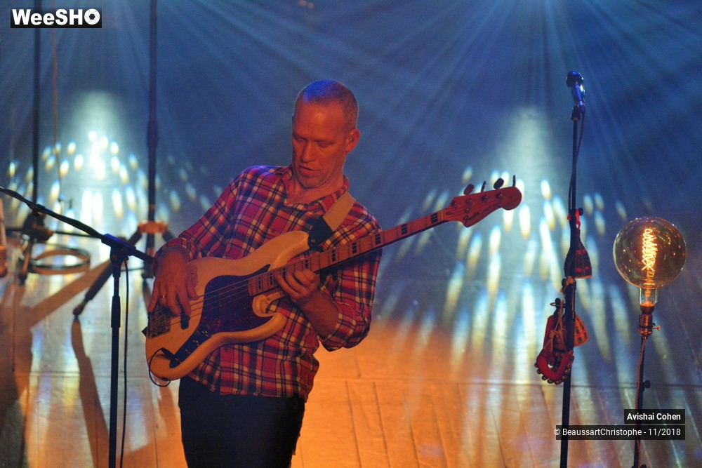10/33 photos du spectacle Avishai Cohen