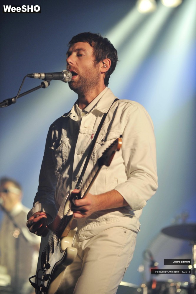 2/50 photos du spectacle General Elektriks