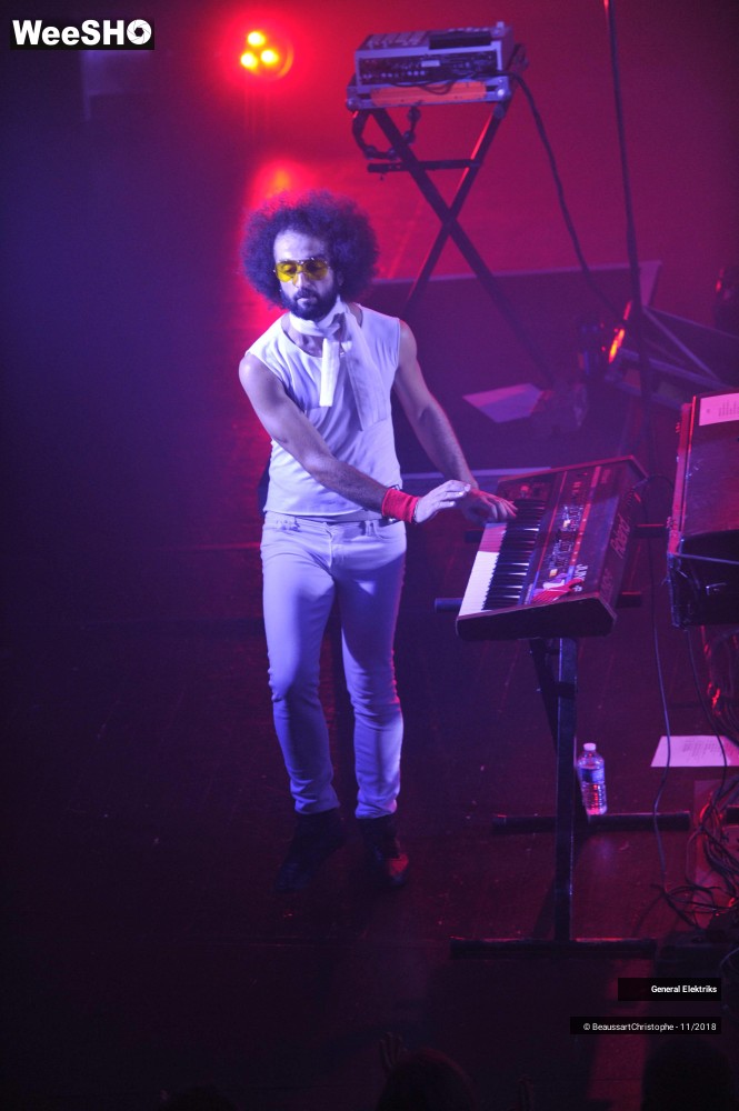 3/50 photos du spectacle General Elektriks
