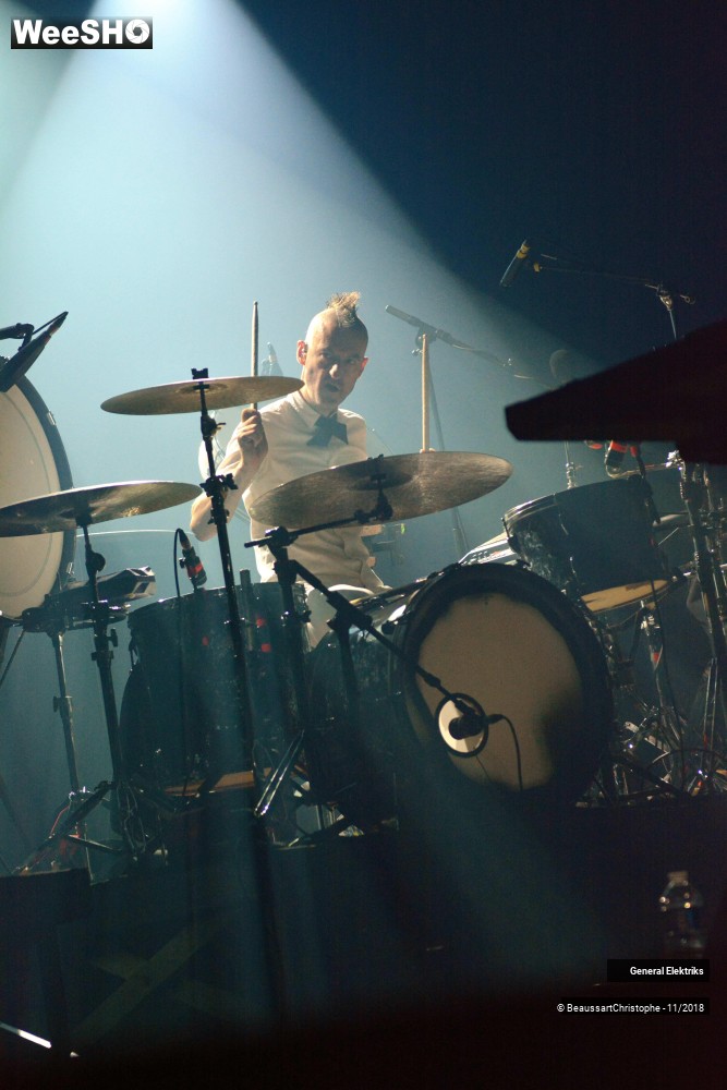 18/50 photos du spectacle General Elektriks