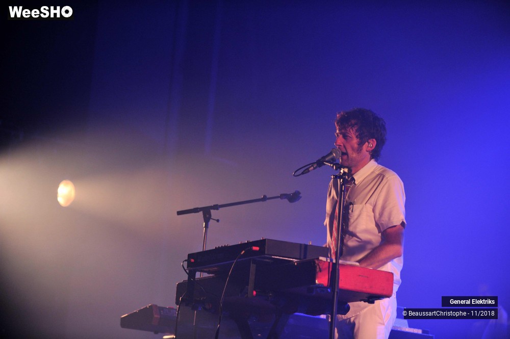 32/50 photos du spectacle General Elektriks