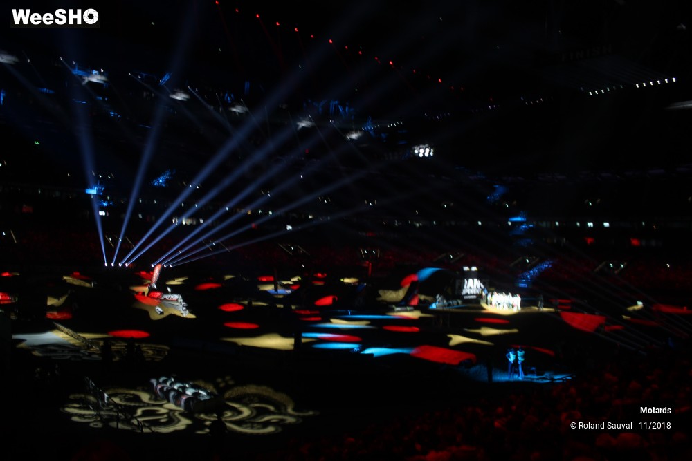 17/30 photos du spectacle Supercross Paris 2018 Ambiance