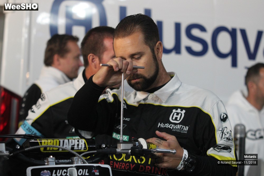 30/30 photos du spectacle Supercross Paris 2018 Ambiance