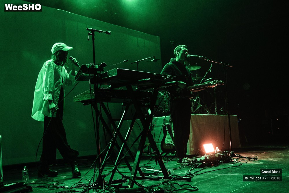 14/19 photos du spectacle Grand Blanc