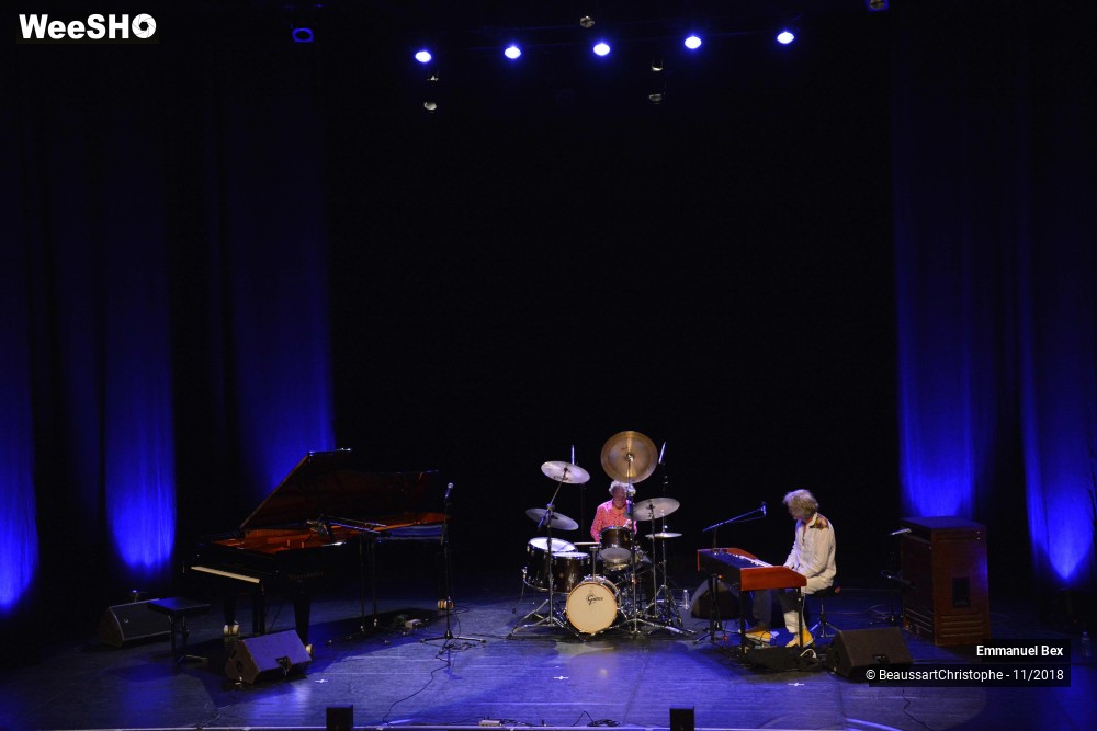28/32 photos du spectacle Emmanuel Bex et Simon Goubert