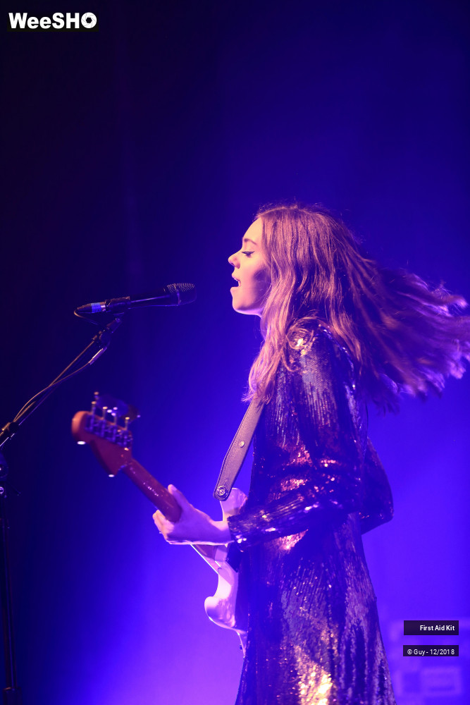 19/21 photos du spectacle First Aid Kit