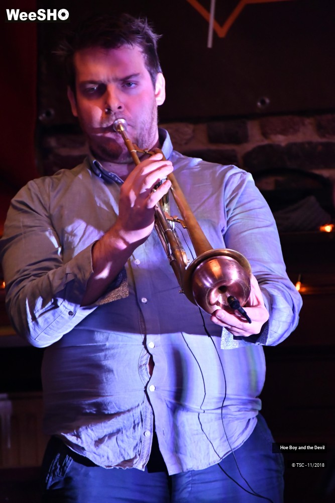 2/21 photos du spectacle Hoe Boy and the Devil