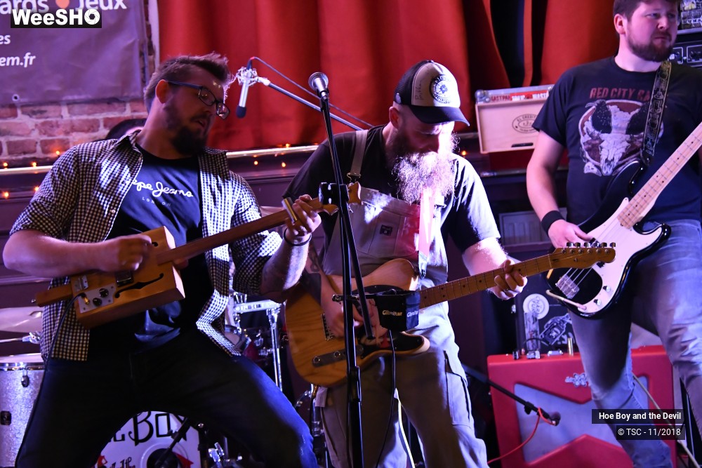 20/21 photos du spectacle Hoe Boy and the Devil