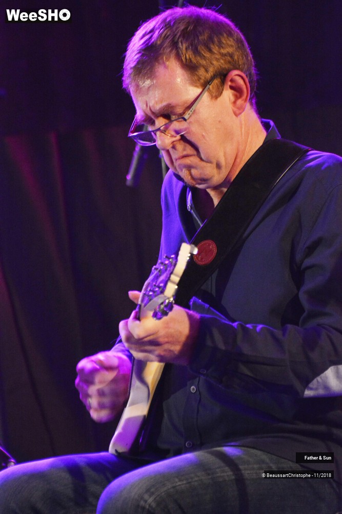 1/33 photos du spectacle Father & Sun