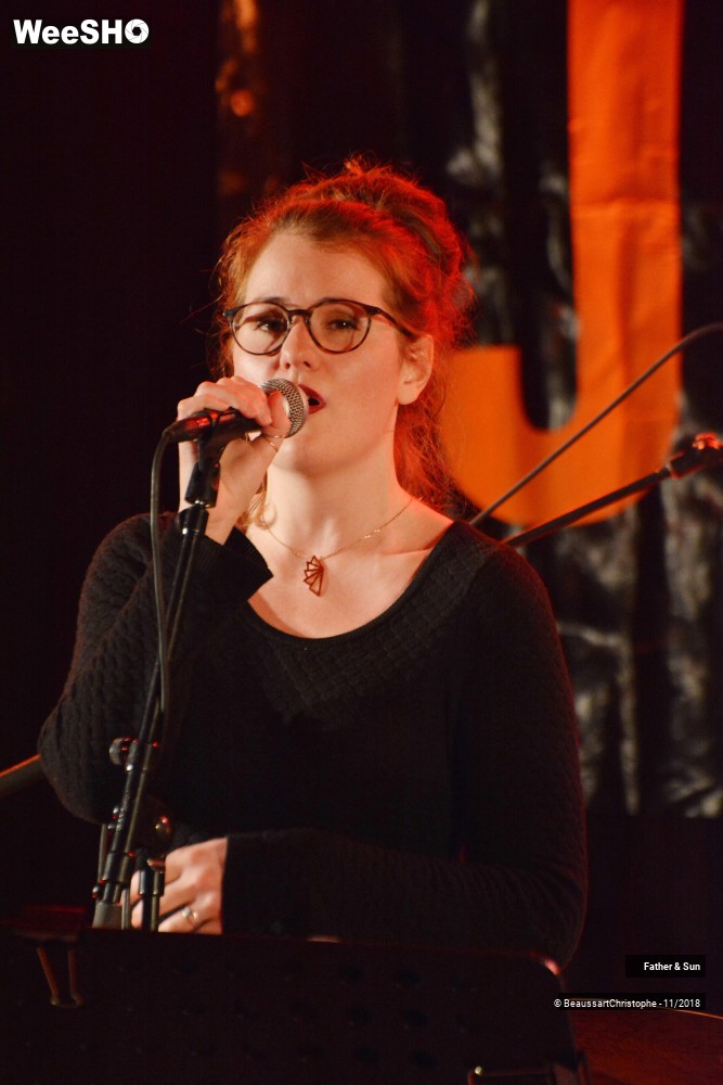 7/33 photos du spectacle Father & Sun