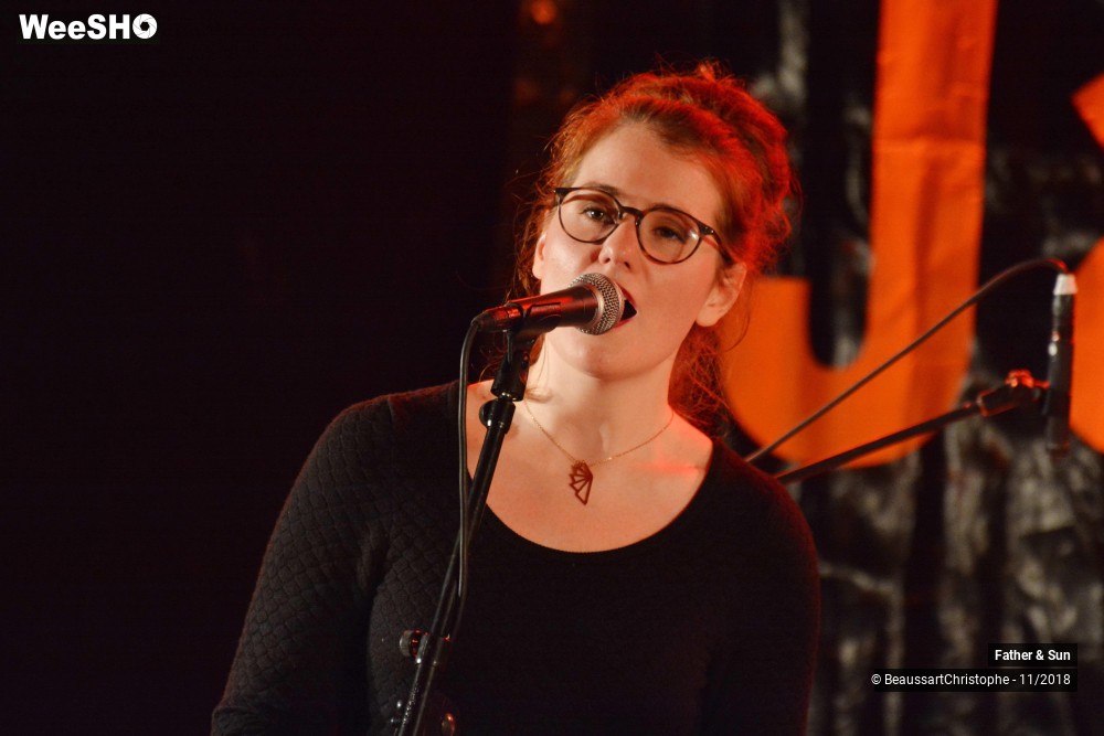 10/33 photos du spectacle Father & Sun