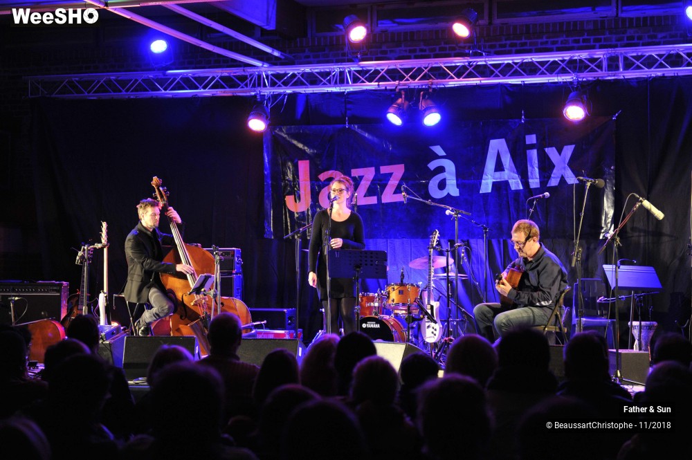 13/33 photos du spectacle Father & Sun