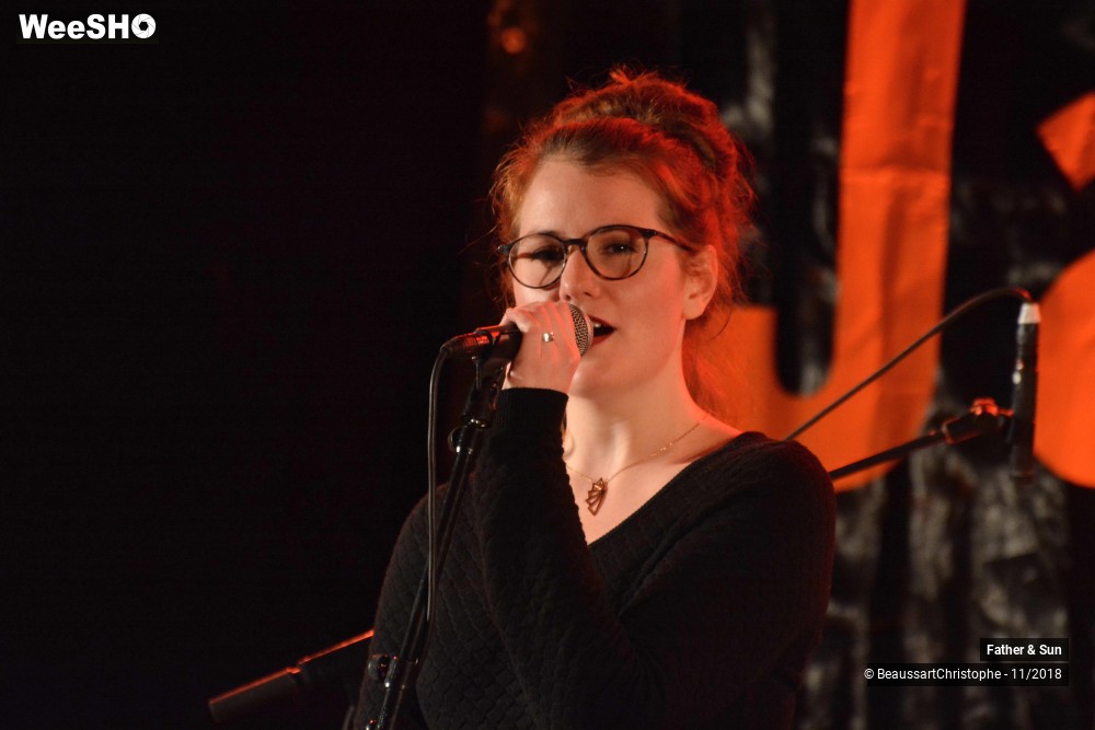 18/33 photos du spectacle Father & Sun