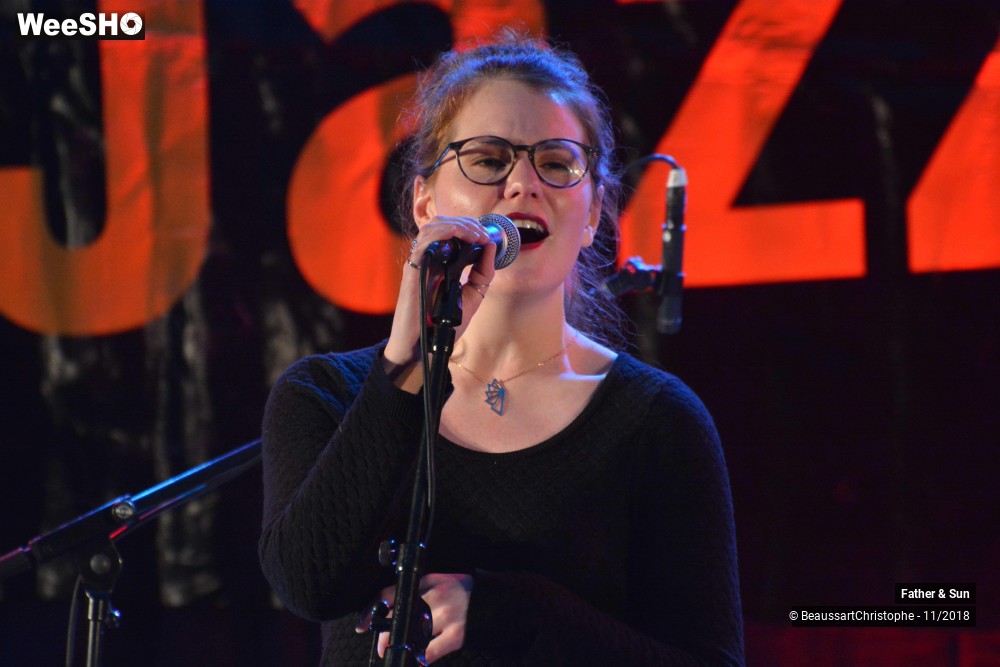 31/33 photos du spectacle Father & Sun