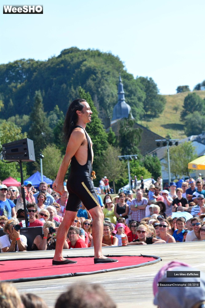 11/42 photos du spectacle Cirque S'Lex'N Sueur