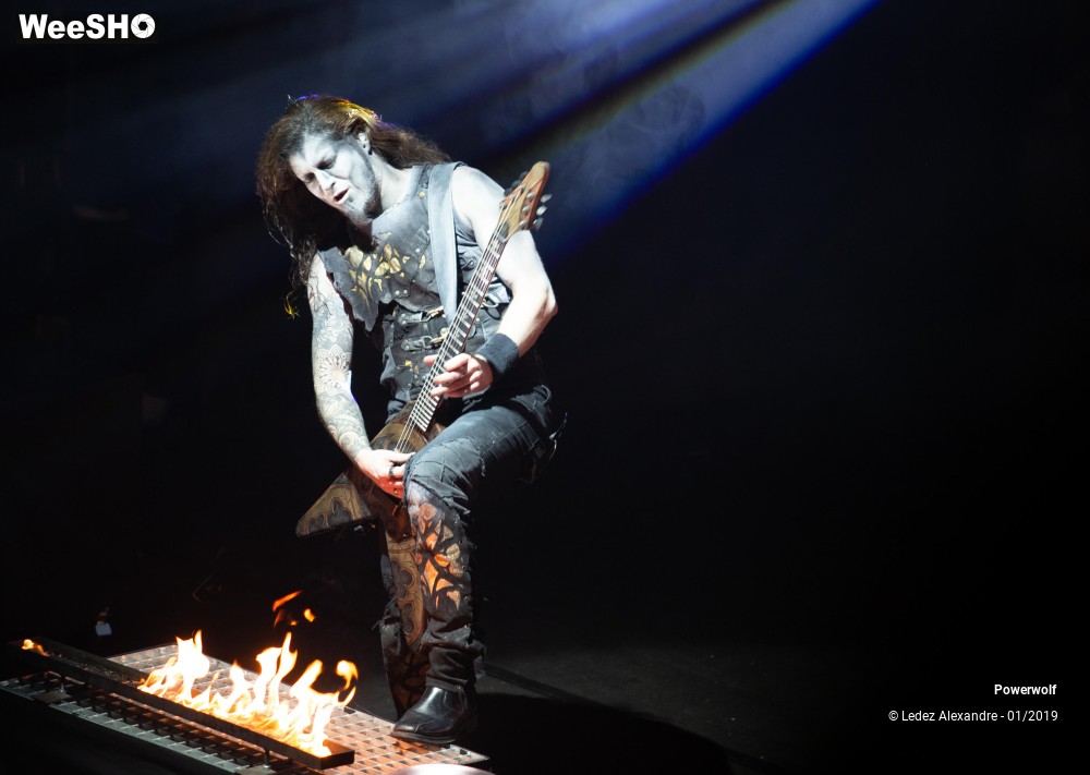 27/36 photos du spectacle Powerwolf