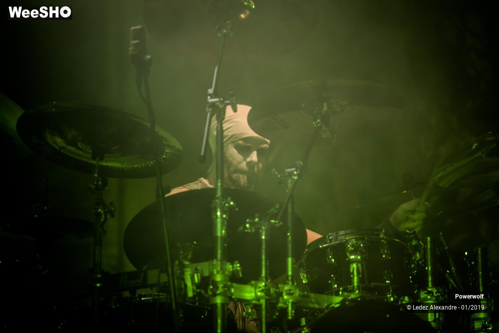 35/36 photos du spectacle Powerwolf