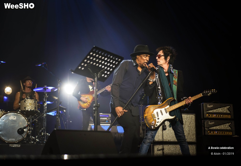5/24 photos du spectacle A Bowie celebration
