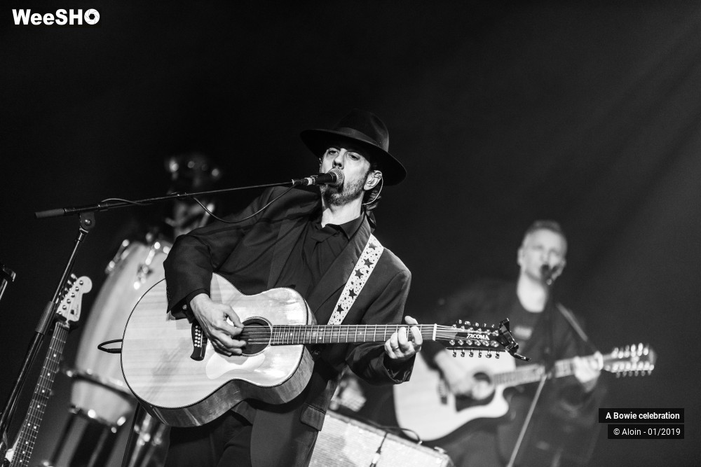 6/24 photos du spectacle A Bowie celebration