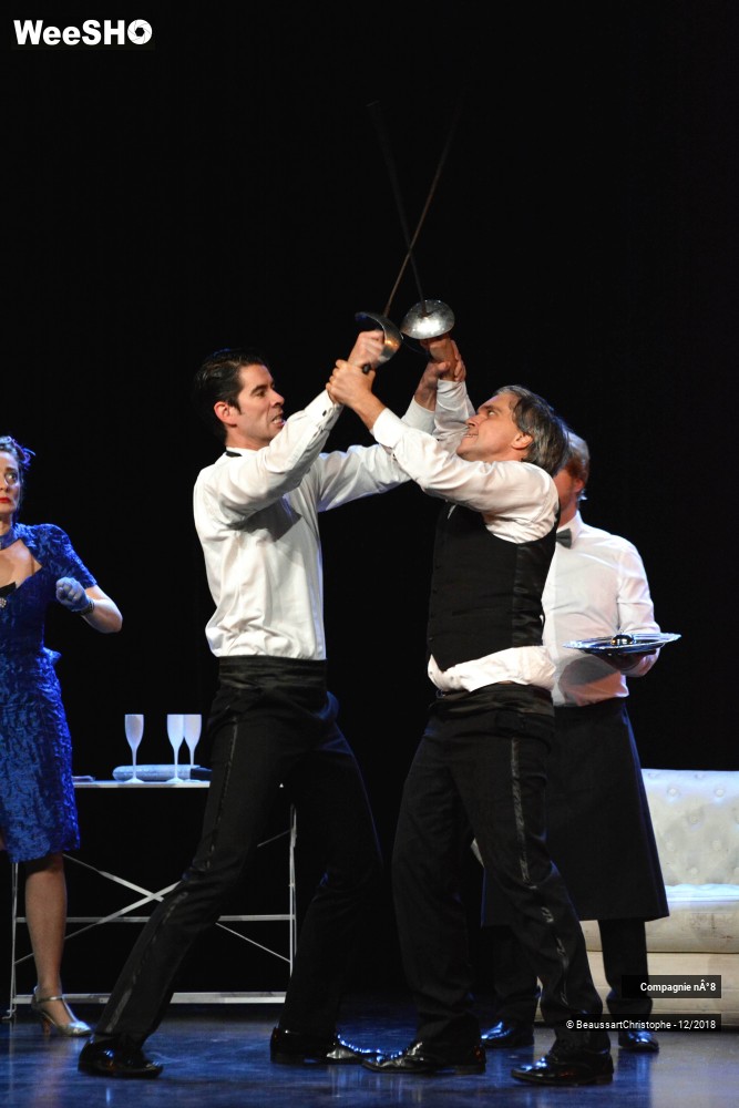 11/40 photos du spectacle Garden Party