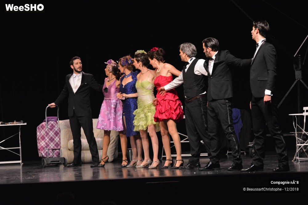 13/40 photos du spectacle Garden Party