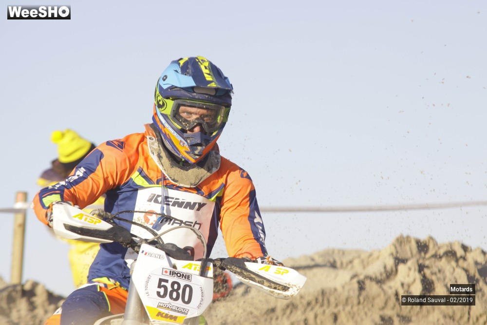 16/50 photos du spectacle Portraits et regards en course