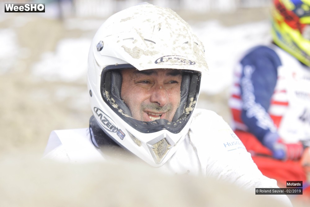 27/50 photos du spectacle Portraits et regards en course