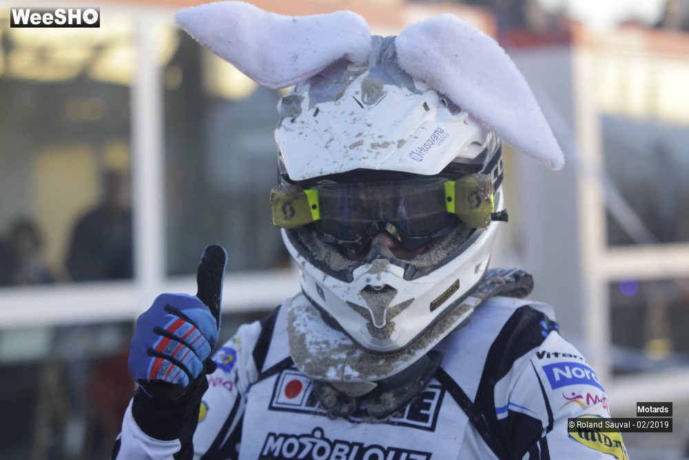 41/50 photos du spectacle Portraits et regards en course